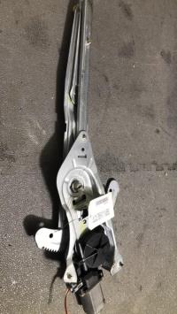 Leve vitre electrique avant gauche