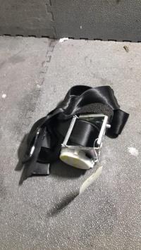 Ceinture arriere droit