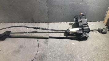 Moteur porte laterale droite