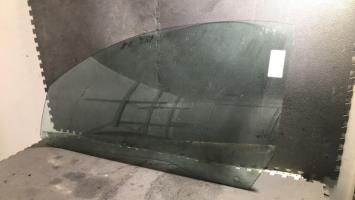 Vitre avant gauche