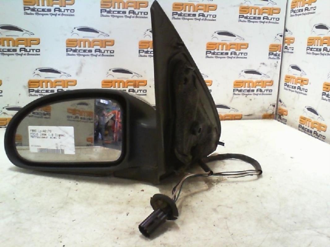 Retrovisor izquierdo