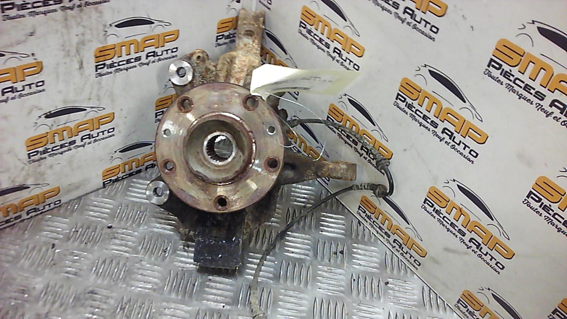 Fusee avant gauche