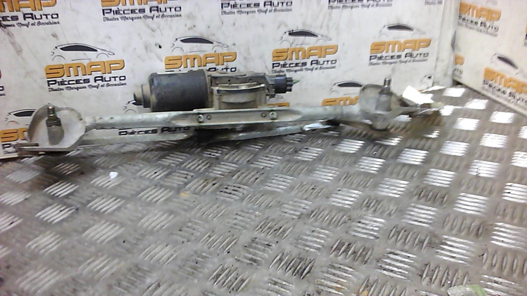 Moteur essuie glace avant