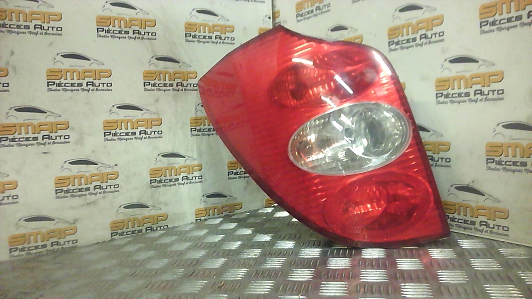 Fanale posteriore principale sinistro (luci)