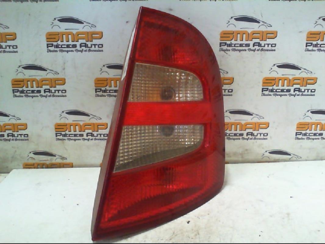 Fanale posteriore principale destro (luci)