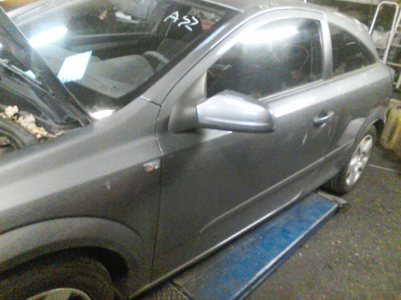 Porte avant gauche