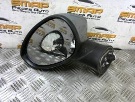 Specchietto retrovisore sinistro