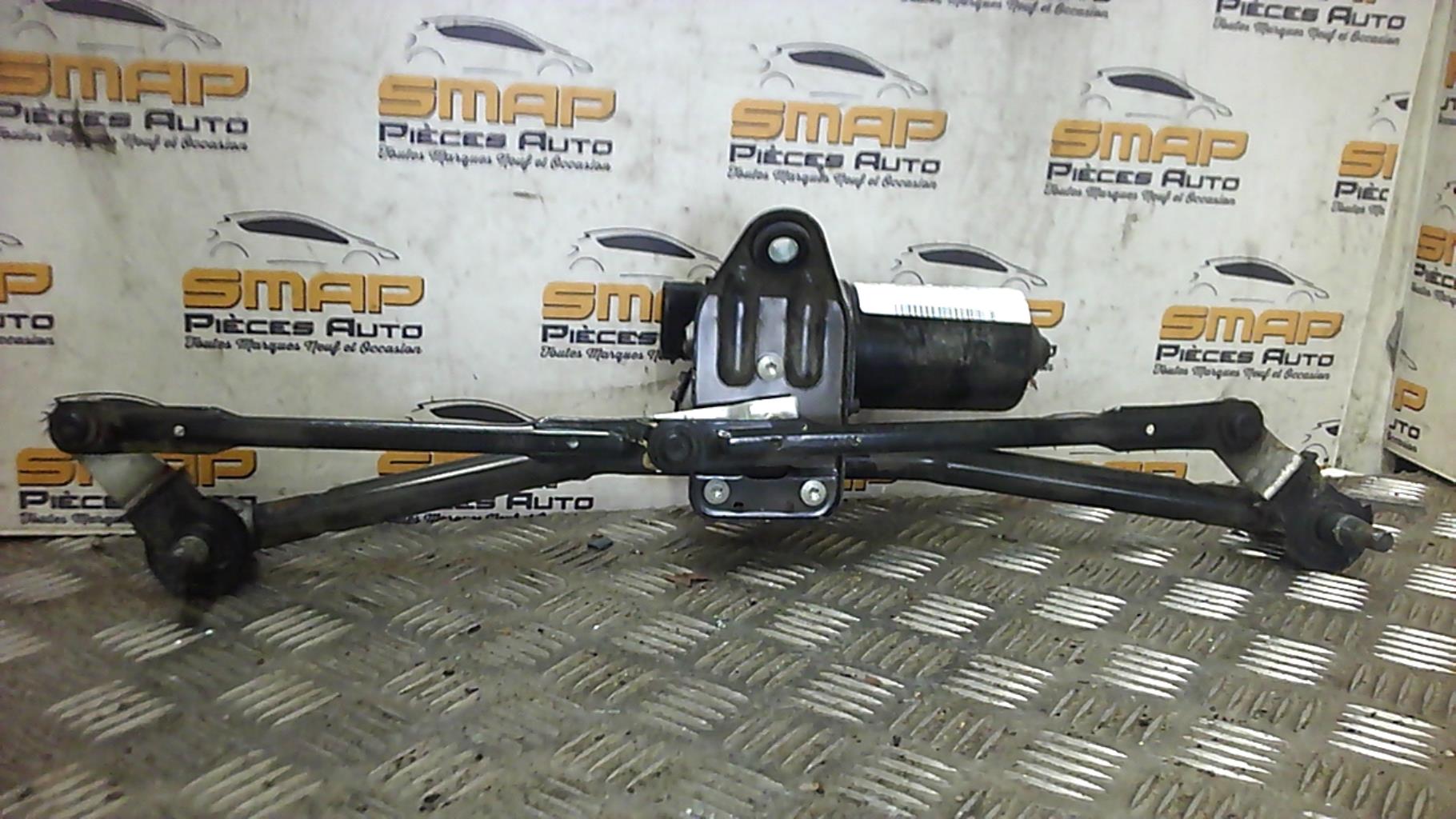 Moteur essuie glace avant