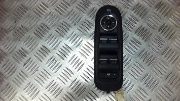 Interruptor de elevalunas delantero izquierdo