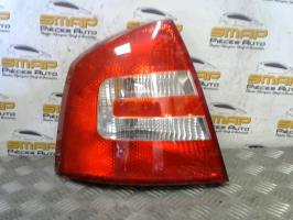 Fanale posteriore principale sinistro (luci)