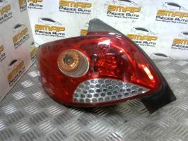 Fanale posteriore principale sinistro (luci)