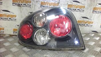Fanale posteriore principale sinistro (luci)