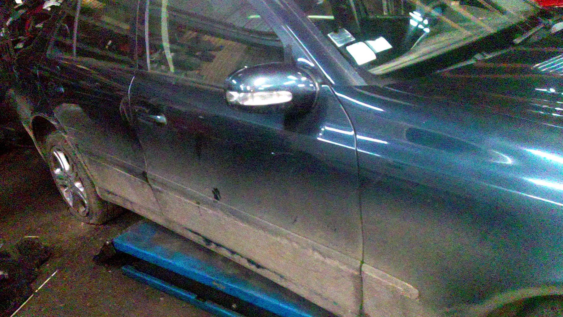 Porte avant droit