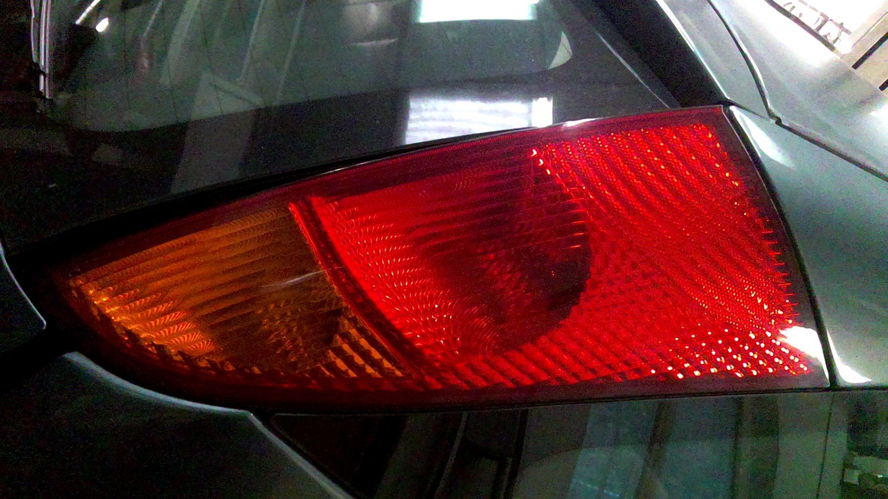 Fanale posteriore principale destro (luci)