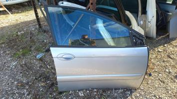 Porte avant droit