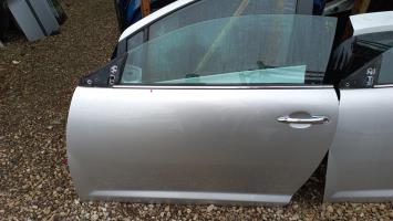 Porte avant gauche