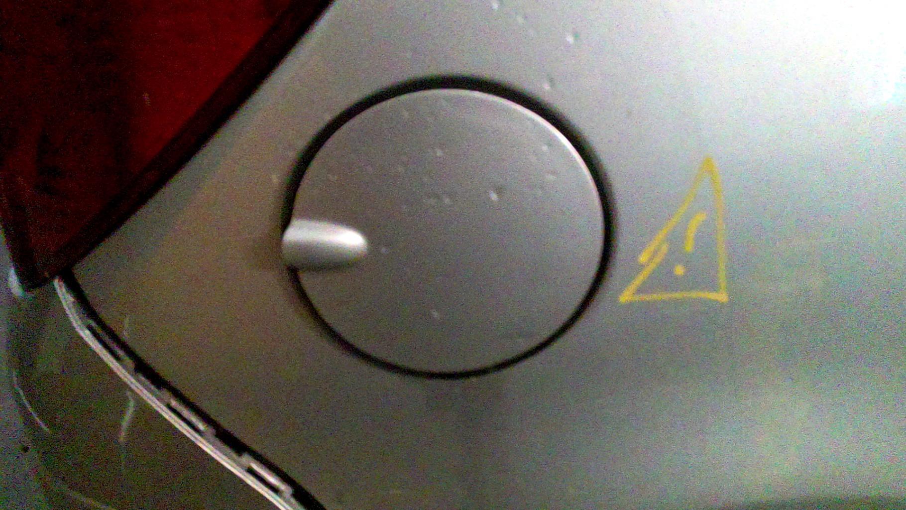 Sportello carburante