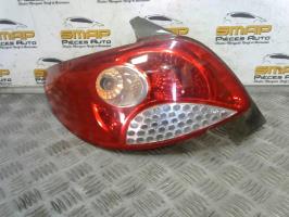 Fanale posteriore principale sinistro (luci)