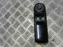 Interruttore alzacristalli