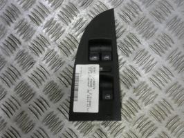 Interruptor de elevalunas delantero izquierdo