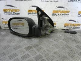 Retrovisor izquierdo