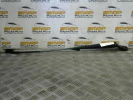Braccio tergicristallo anteriore destro