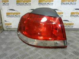Fanale posteriore principale sinistro (luci)