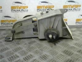 Motor de limpiaparabrisas delantero