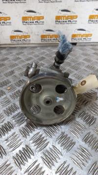 Pompa sterzo