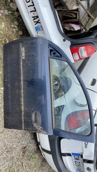 Porte avant gauche