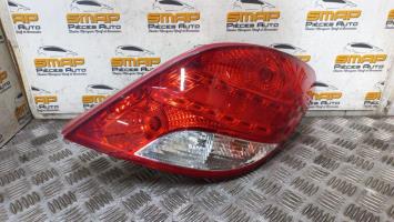 Fanale posteriore principale destro (luci)