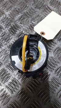 Contactor giratorio