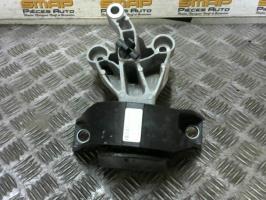 Supporto motore destro