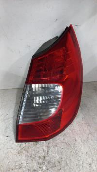 Fanale posteriore principale destro (luci)
