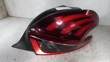 Fanale posteriore principale destro (luci)