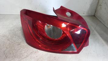Fanale posteriore principale sinistro (luci)