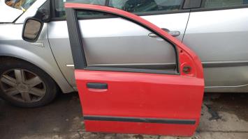 Porte avant droit