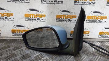 Retrovisor izquierdo