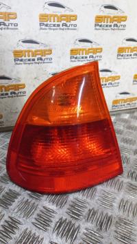 Fanale posteriore principale sinistro (luci)