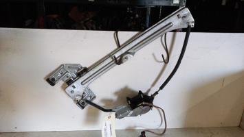 Leve vitre electrique avant droit