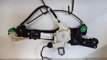 Elevalunas eléctrico delantero derecho