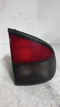 Fanale posteriore principale destro (luci)