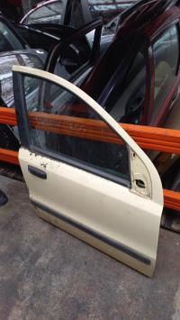 Porte avant droit