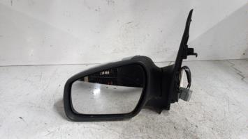Retrovisor izquierdo