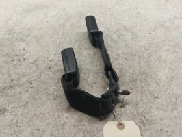 Attache ceinture arriere gauche