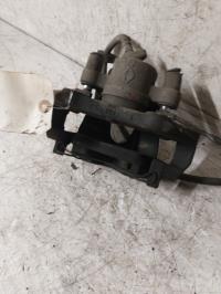 Etrier avant gauche (freinage)