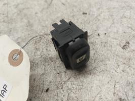 Interruttore lavacristalli anteriore sinistro