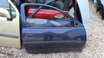 Porte avant droit