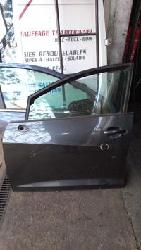 Porte avant gauche