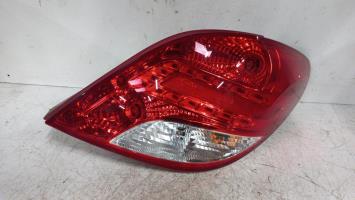 Fanale posteriore principale destro (luci)